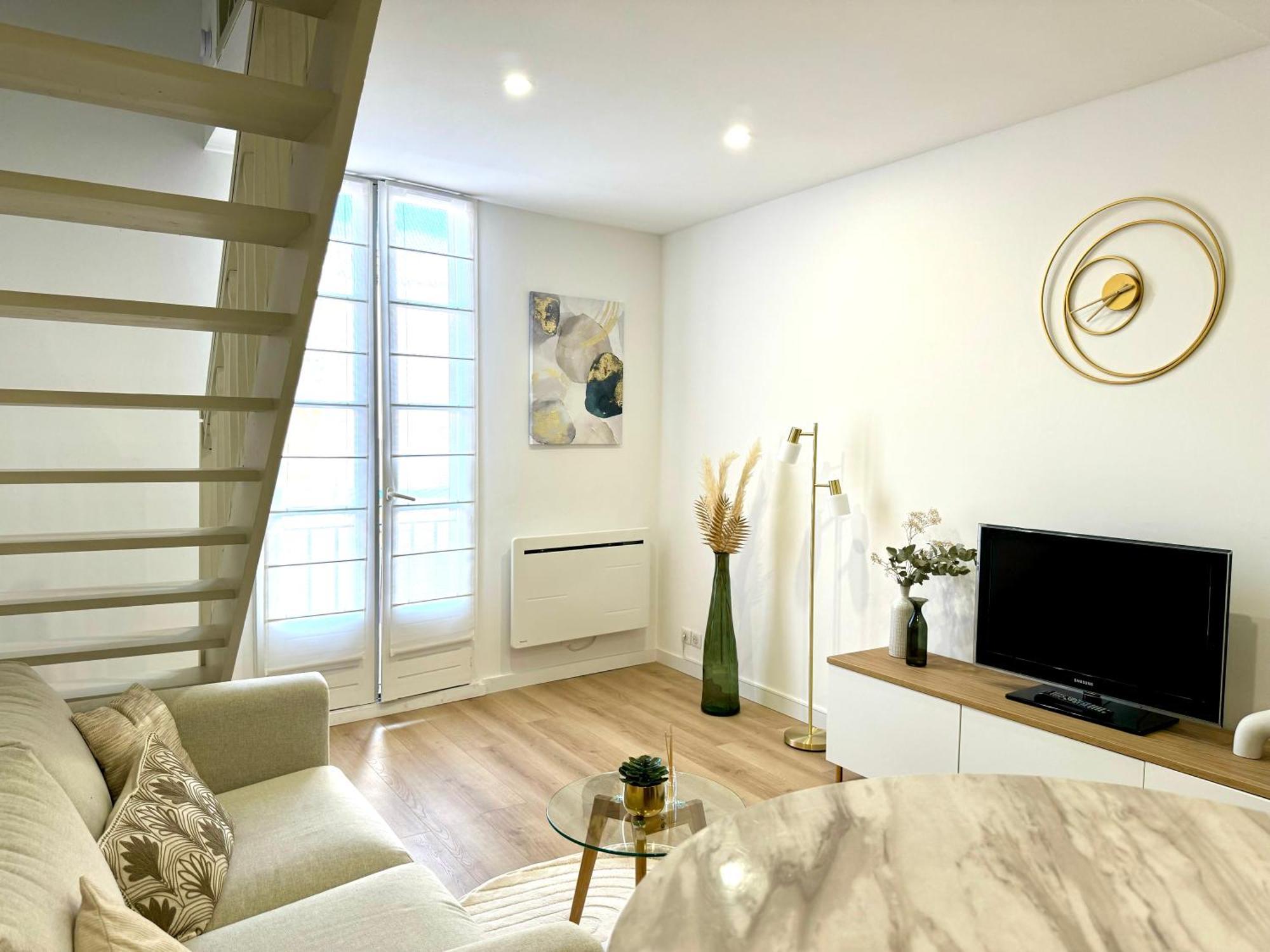 Au Golden Duplex - Centre - Clim - Parking Apartment Narbonne Exterior foto